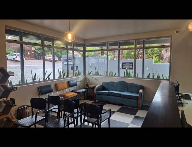 566M² OFFICE FOR SALE IN SONHEUWEL